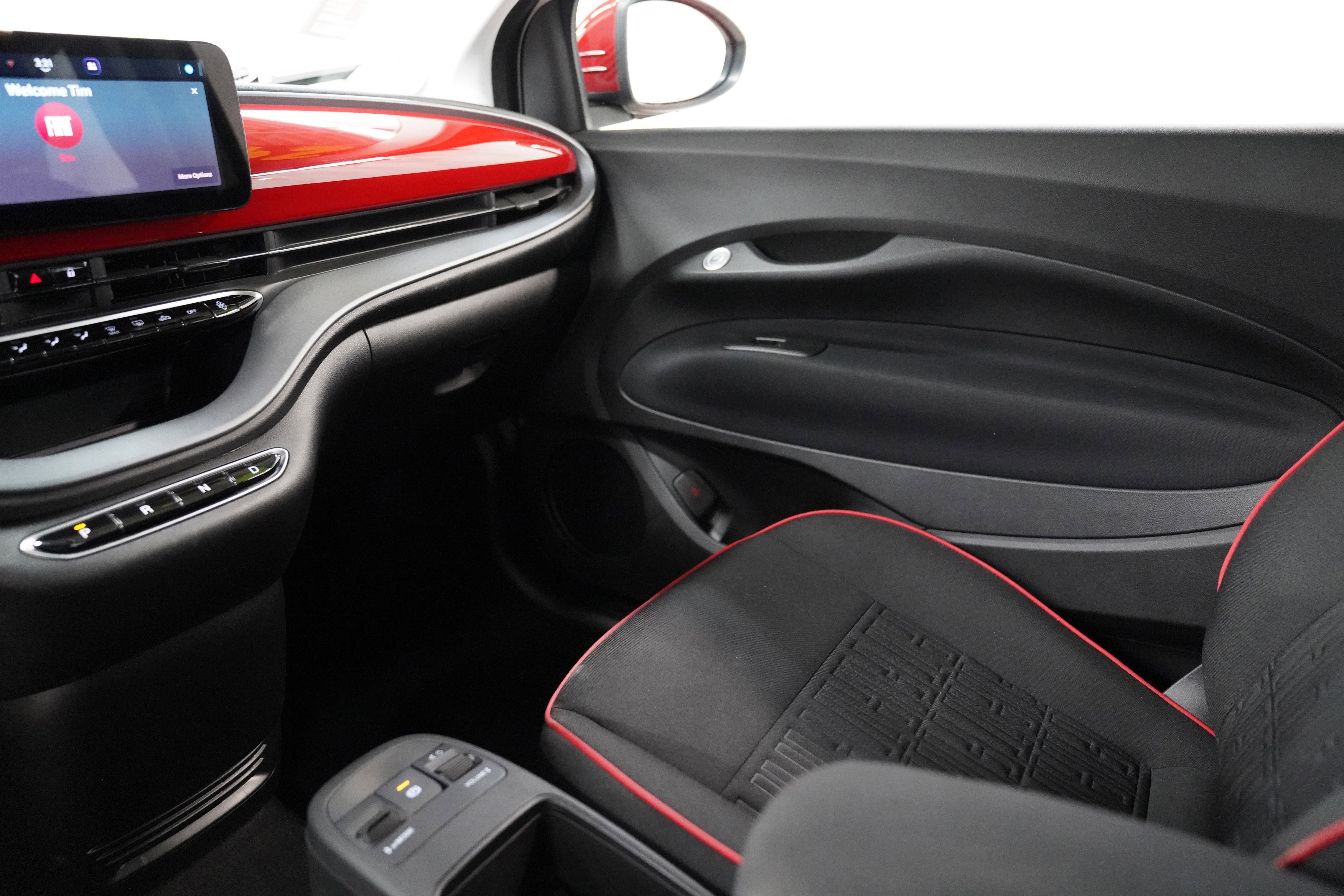 Used 2024 FIAT 500 e (RED) image 13