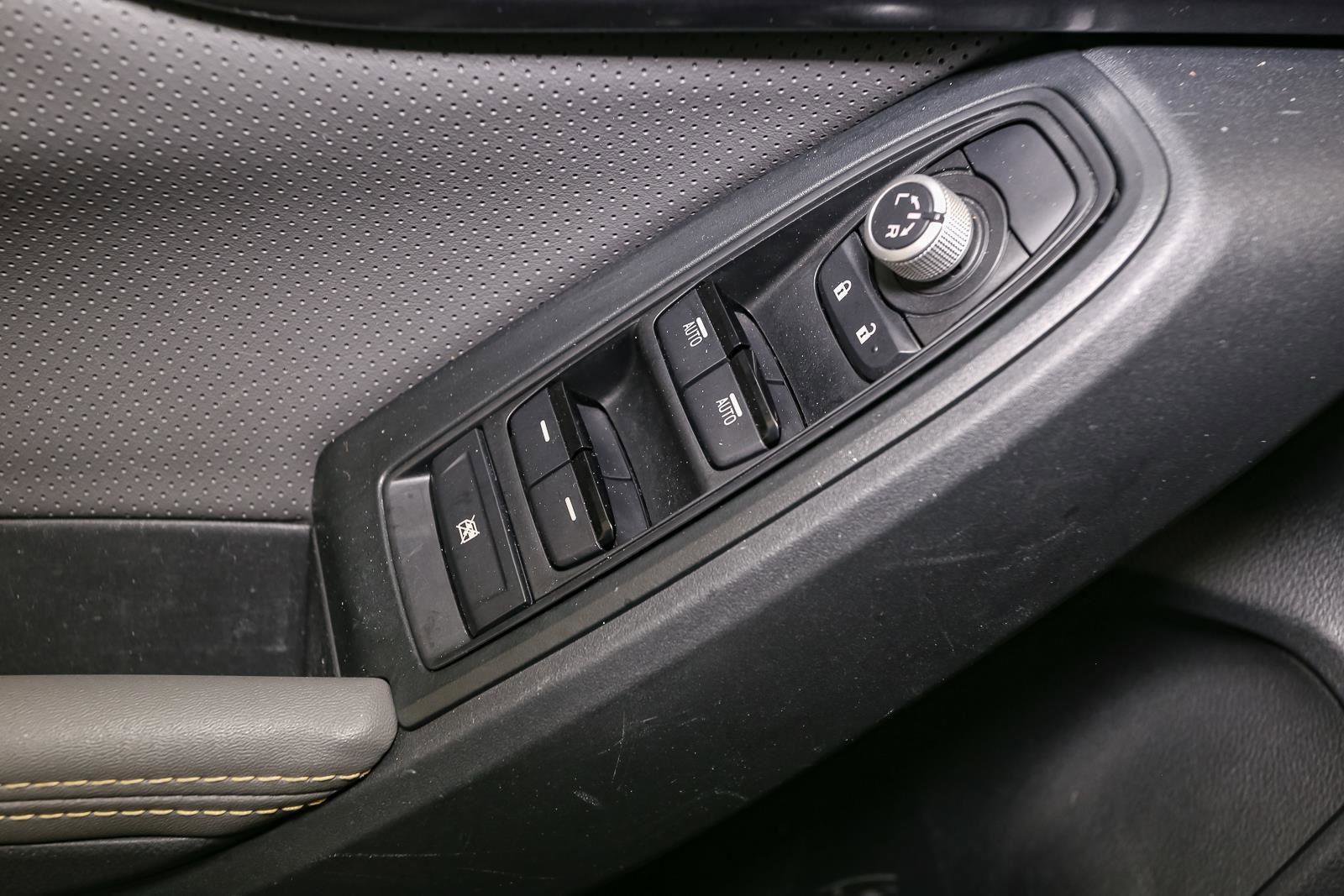 Used 2023 Subaru Crosstrek 2.5i Sport AWD/4WD image 40