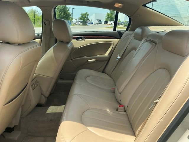 Used 2010 Buick Lucerne CXL FWD image 31