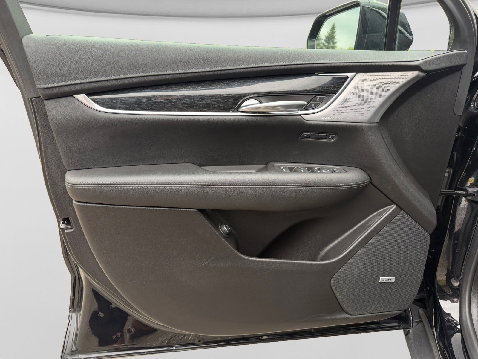 Used 2021 Cadillac XT5 Premium Luxury AWD/4WD image 12