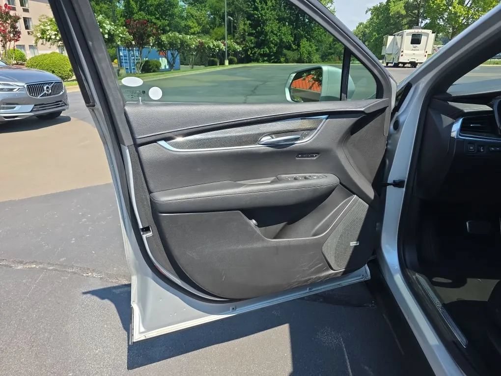 Used 2020 Cadillac XT5 Sportv AWD/4WD image 47