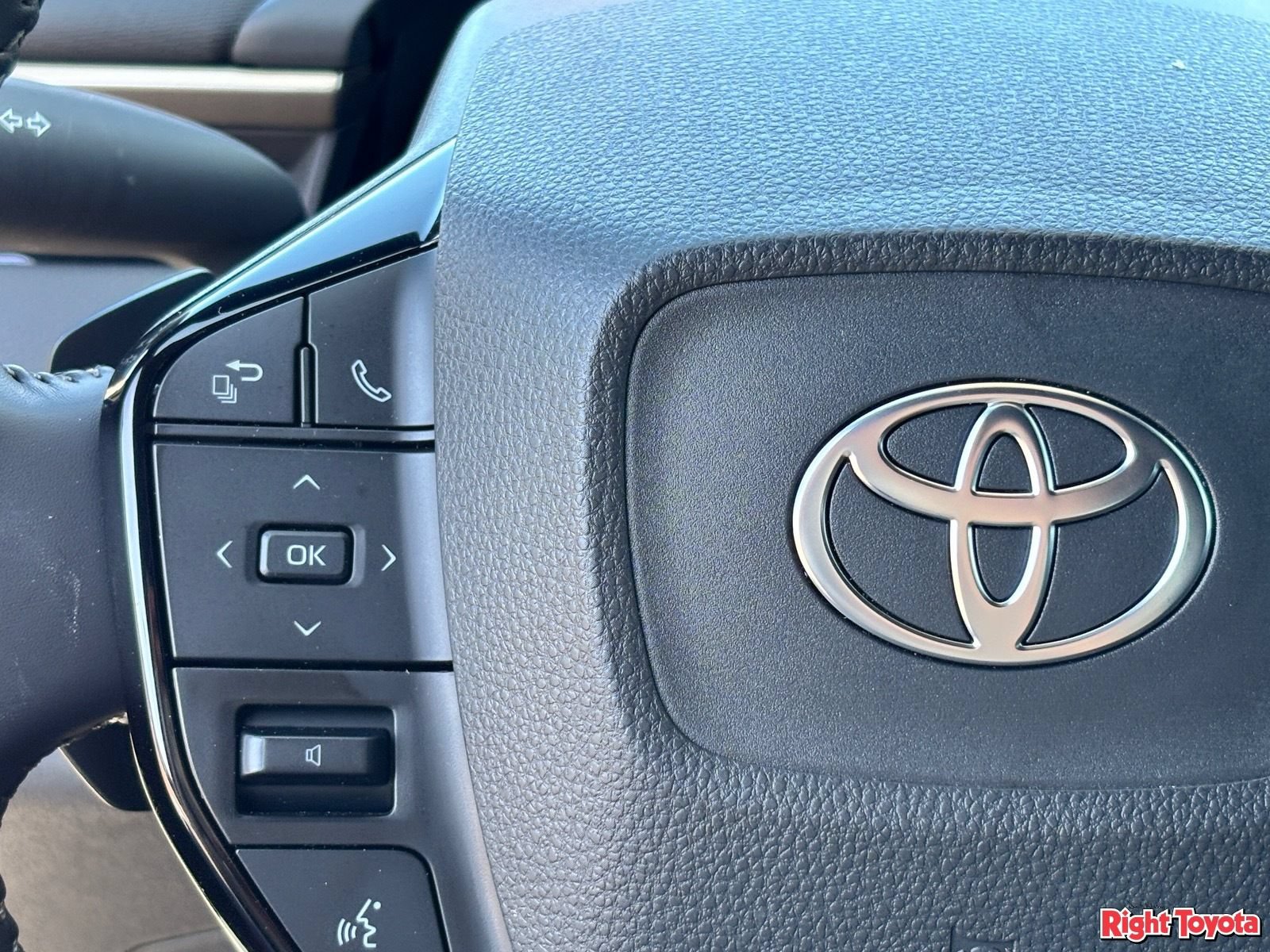 Certified 2026 Toyota bZ AWD/4WD image 22