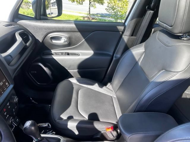 Used 2021 Jeep Renegade Limited w/ Sun & Sound Group AWD/4WD image 13