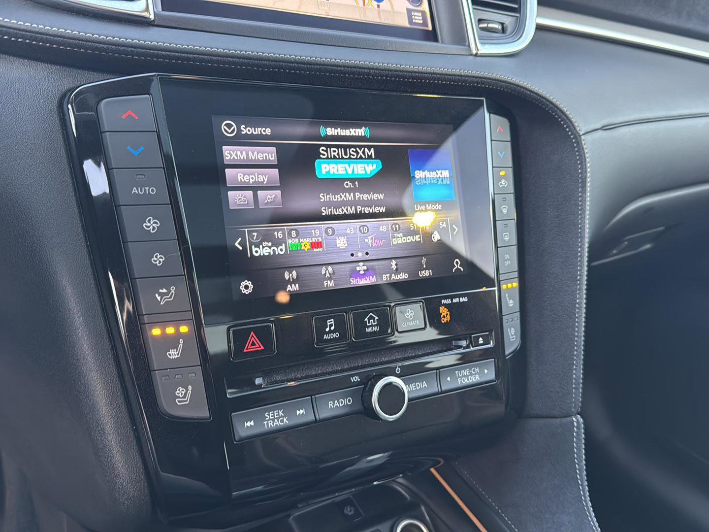 Used 2023 INFINITI QX50 Sensory w/ Accent Package image 22