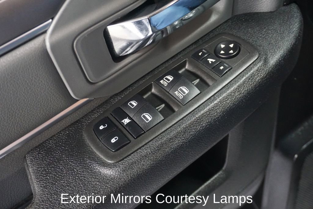 Used 2022 RAM 1500 Classic SLT w/ Electronics Convenience Group image 23