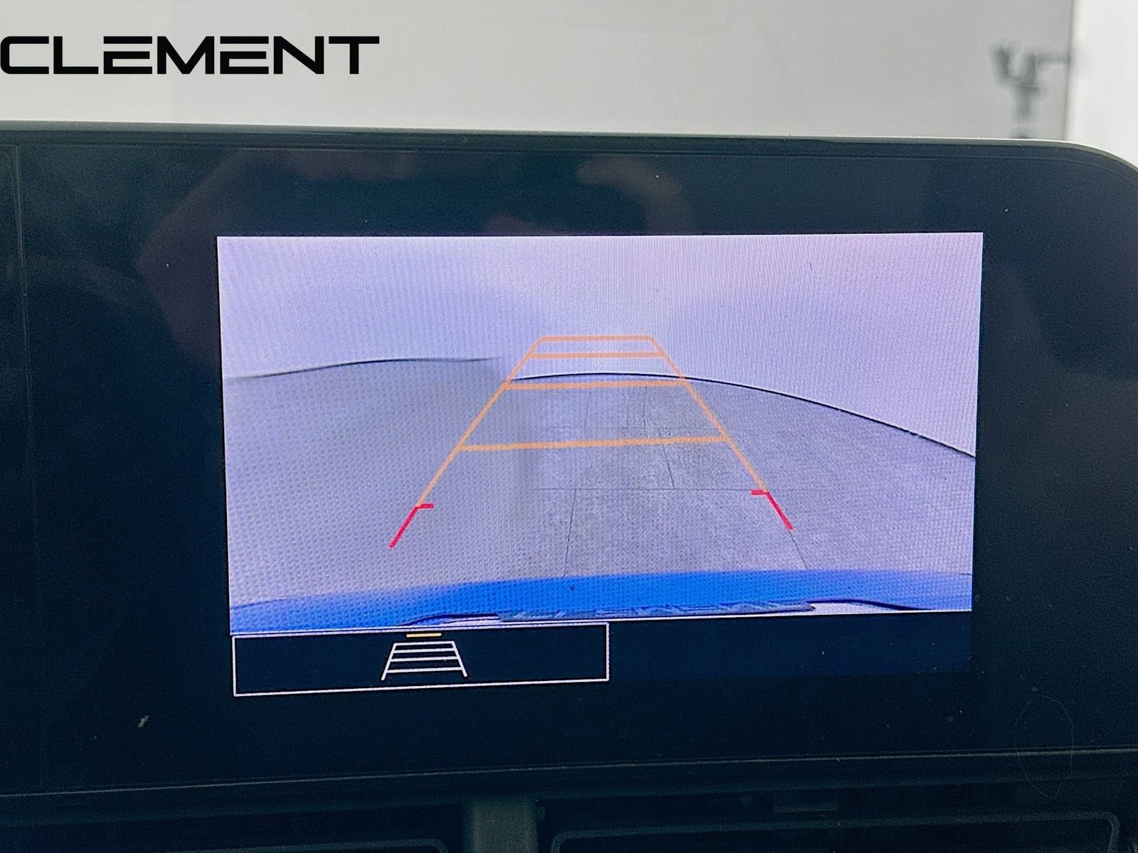 Used 2024 Chevrolet Trax RS image 19