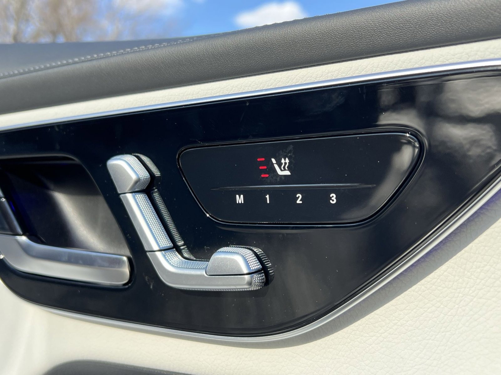 New 2026 Mercedes-Benz GLC 300 4MATIC image 33