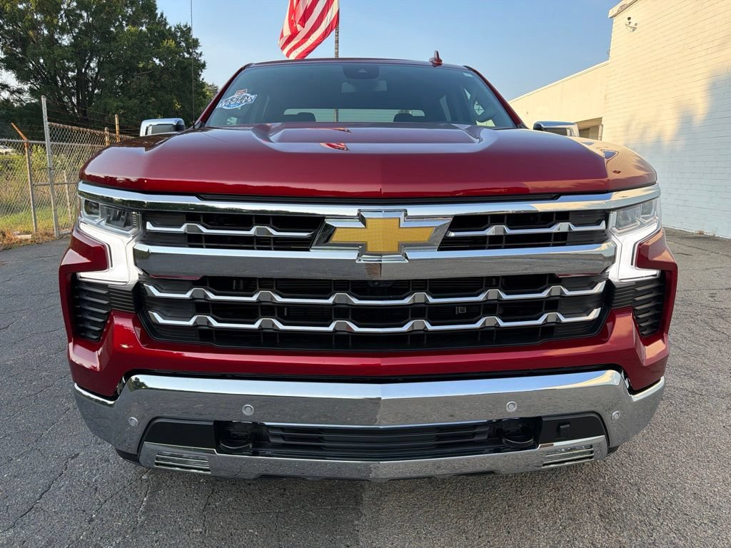 Used 2026 Chevrolet Silverado 1500 LTZ AWD/4WD image 7