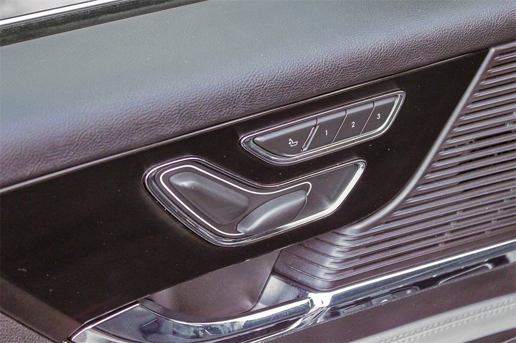 Used 2022 Lincoln Corsair Reserve image 27