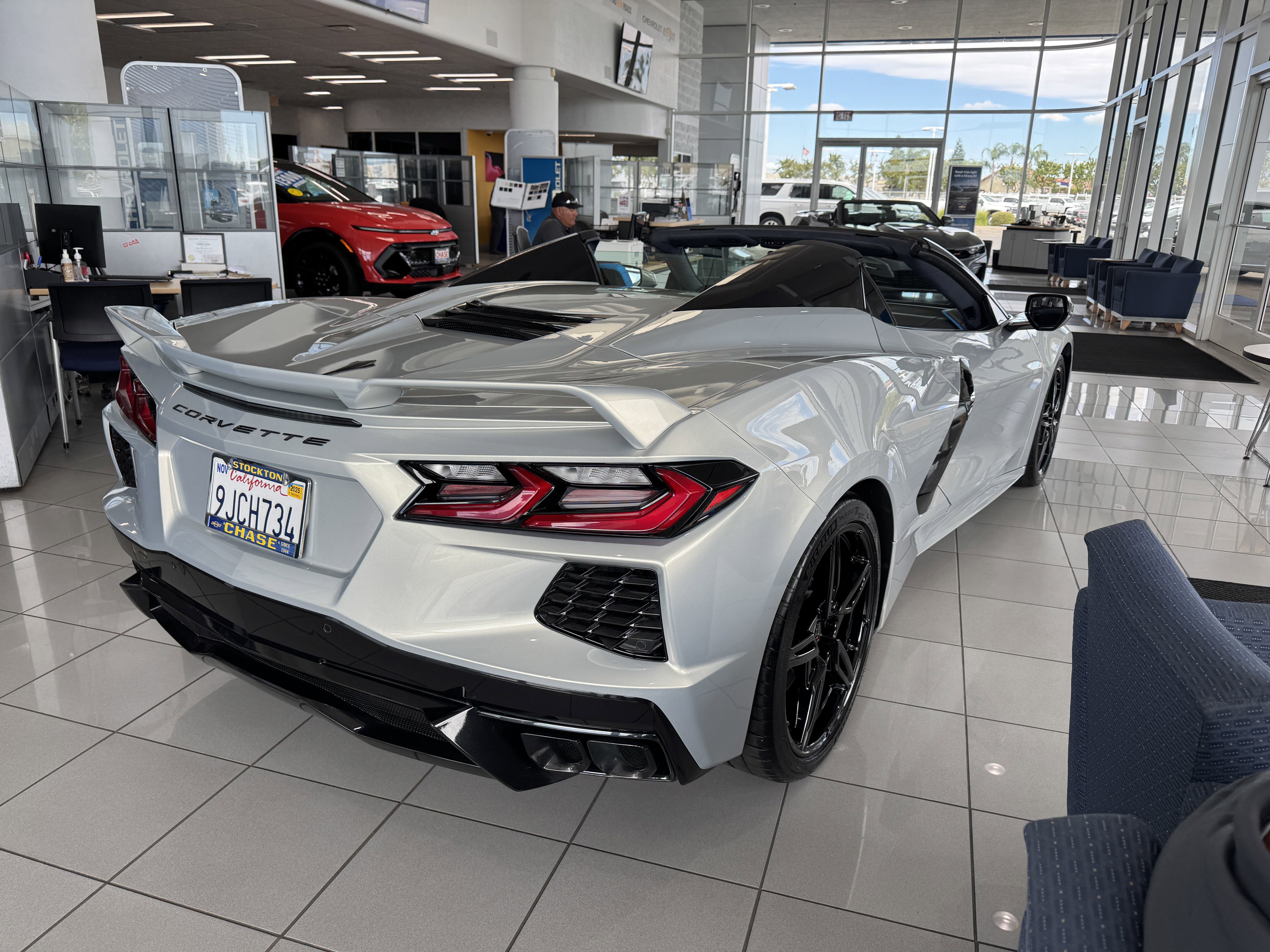 Certified 2023 Chevrolet Corvette w/ Z51 Performance Package image 4