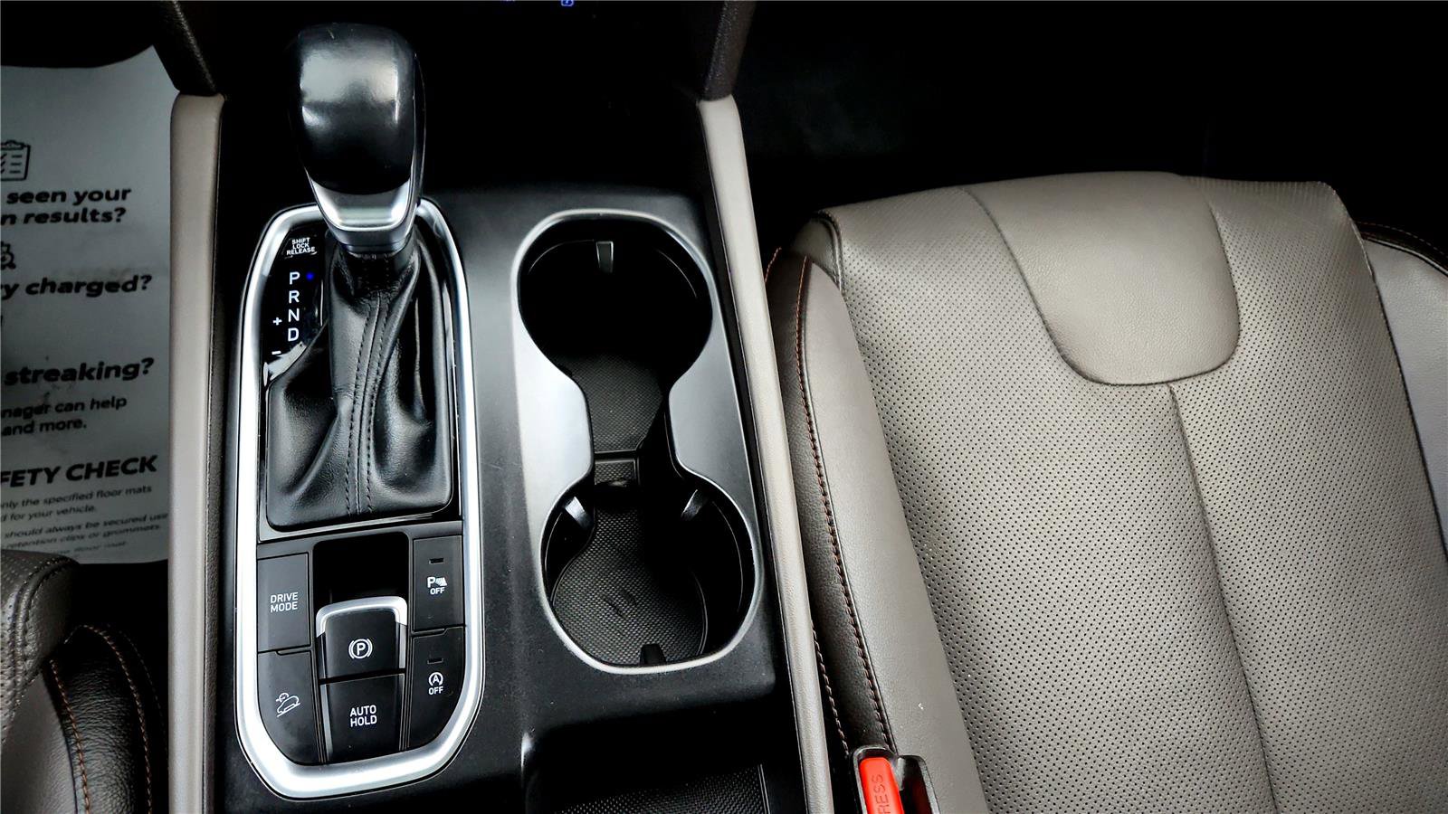 Used 2020 Hyundai Santa Fe SEL w/ Convenience + Premium Package image 28