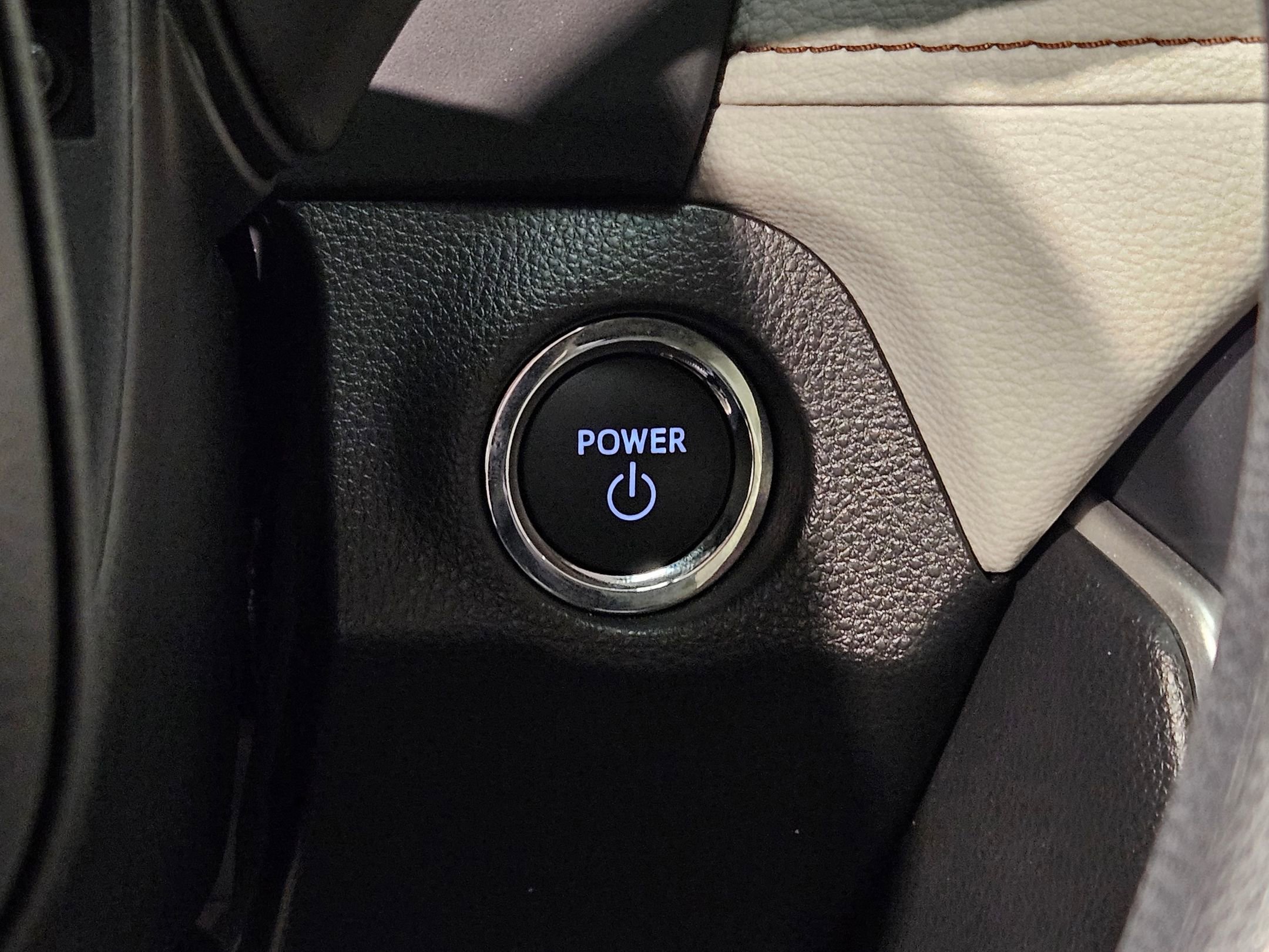 Used 2023 Toyota RAV4 XLE image 34