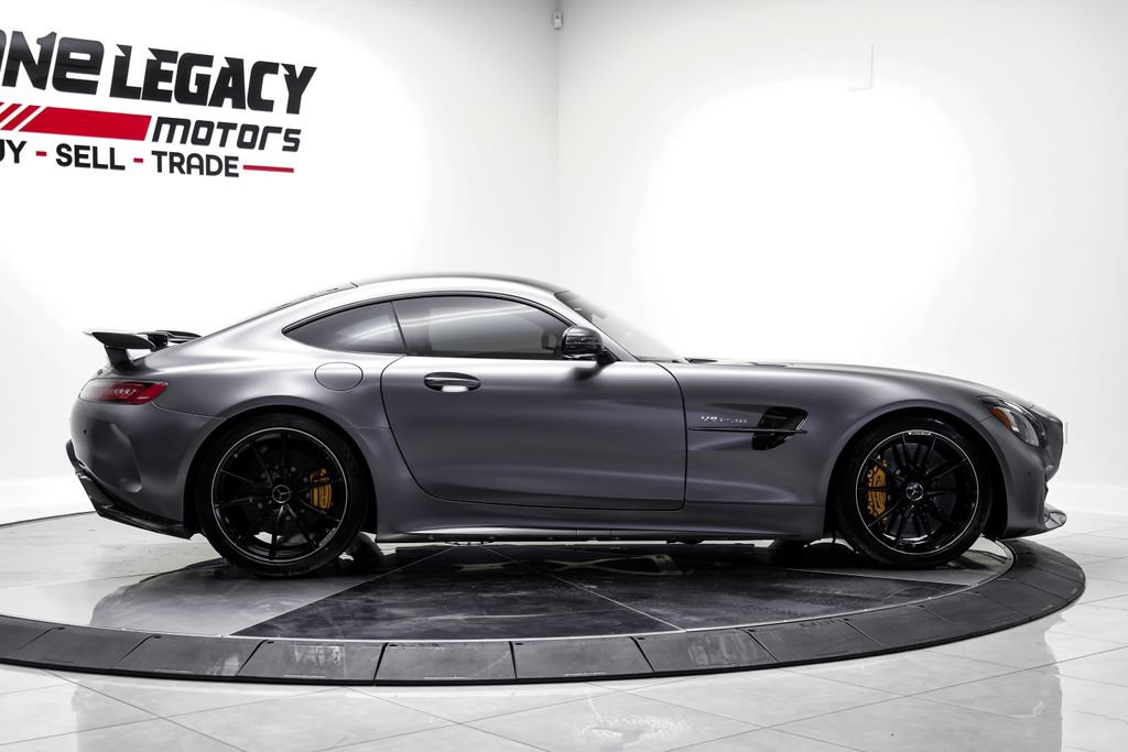 Used 2018 Mercedes-Benz AMG GT R image 4