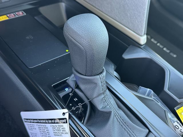Used 2026 Toyota Camry LE w/ Convenience Package image 22
