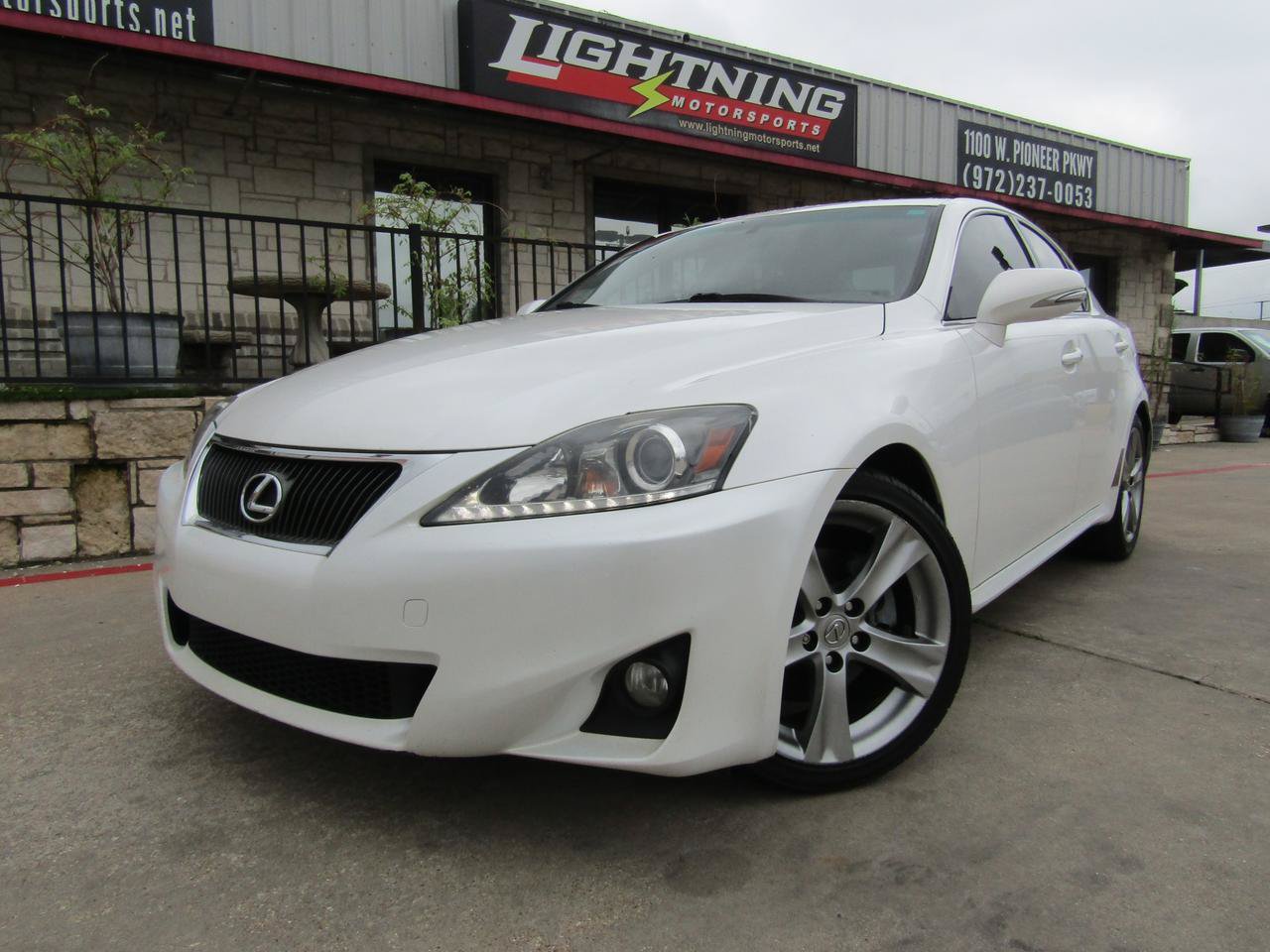Used 2012 Lexus IS 250 w/ Premium Pkg Value Edition RWD image 1