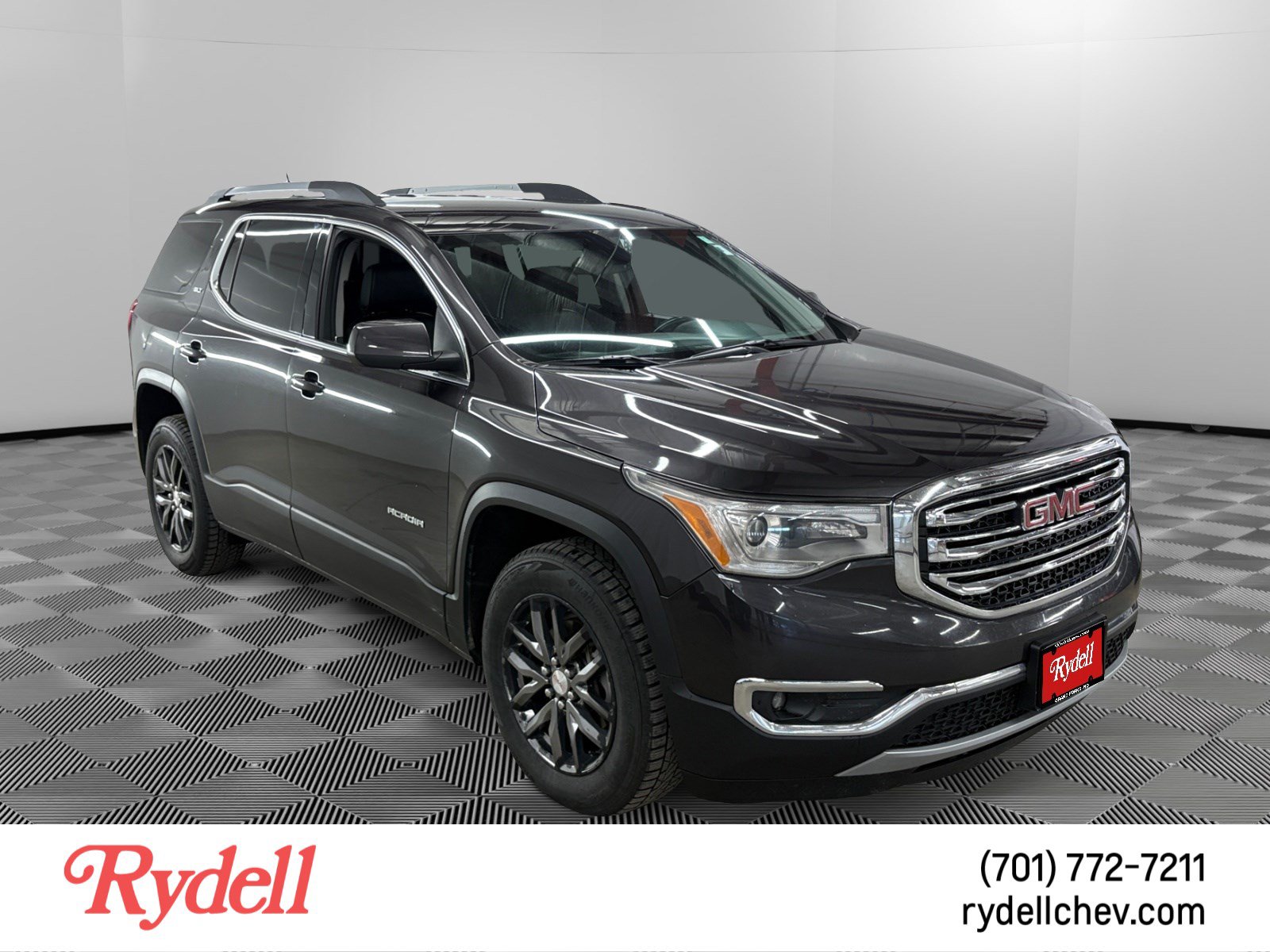 Used 2017 GMC Acadia SLT AWD/4WD image 7