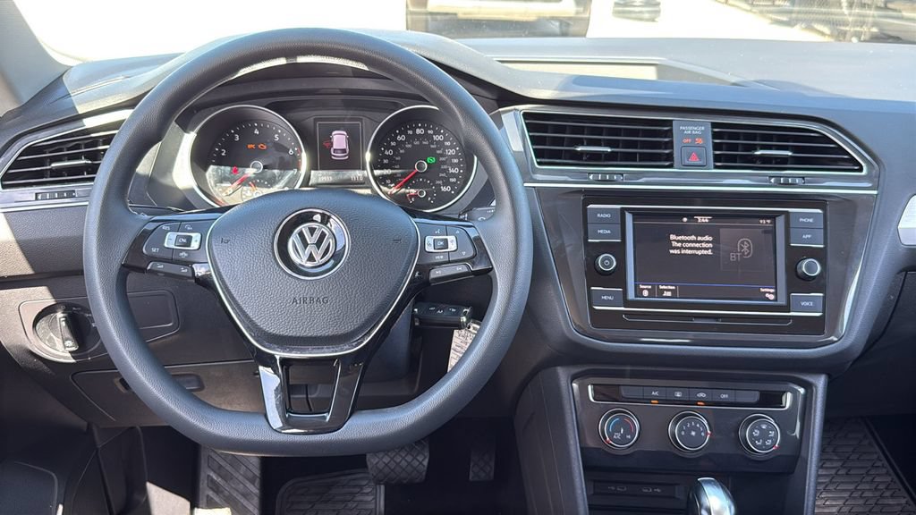 Used 2021 Volkswagen Tiguan S FWD image 30