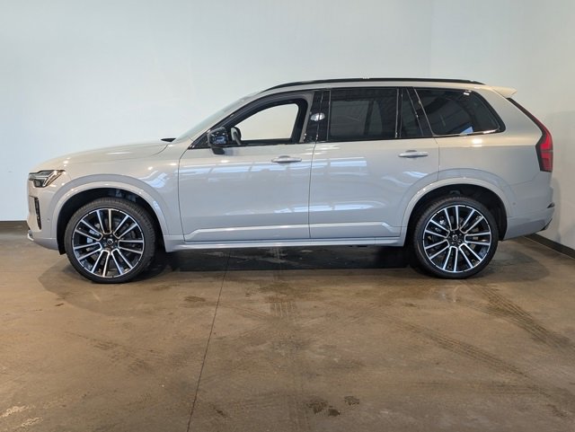 New 2026 Volvo XC90 B6 Ultra image 3