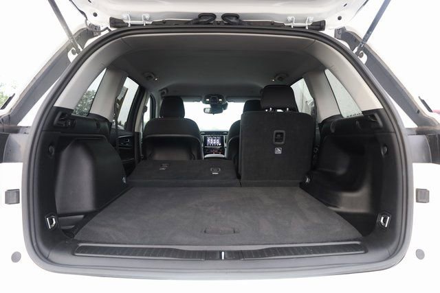 Used 2023 Jeep Grand Cherokee Laredo image 33