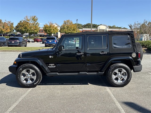 Used 2016 Jeep Wrangler Unlimited Sahara w/ Connectivity Group image 8