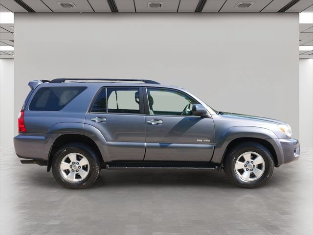 Used 2008 Toyota 4Runner SR5 AWD/4WD image 6