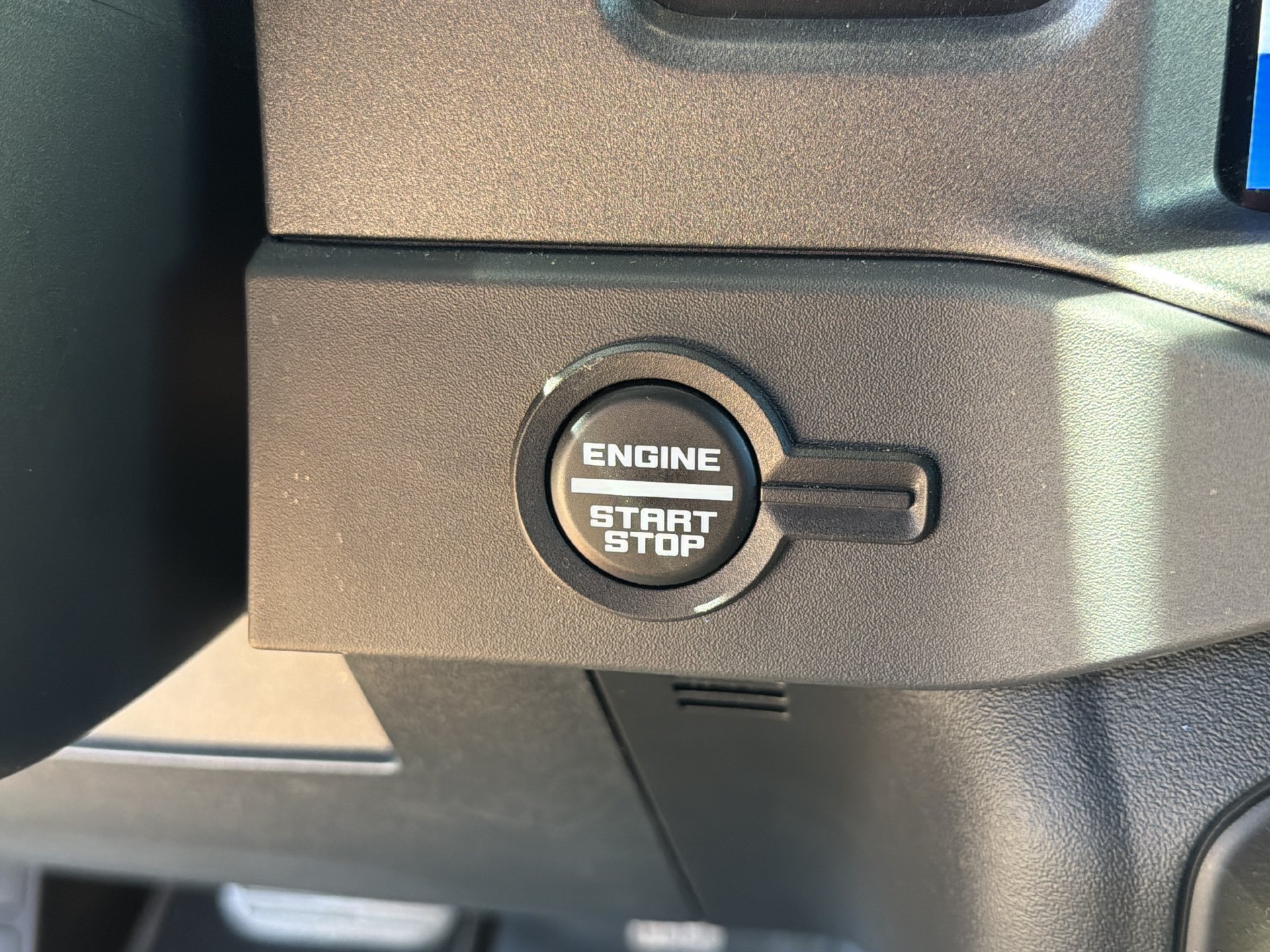 Used 2025 Ford Bronco Badlands w/ Sasquatch Package AWD/4WD image 6