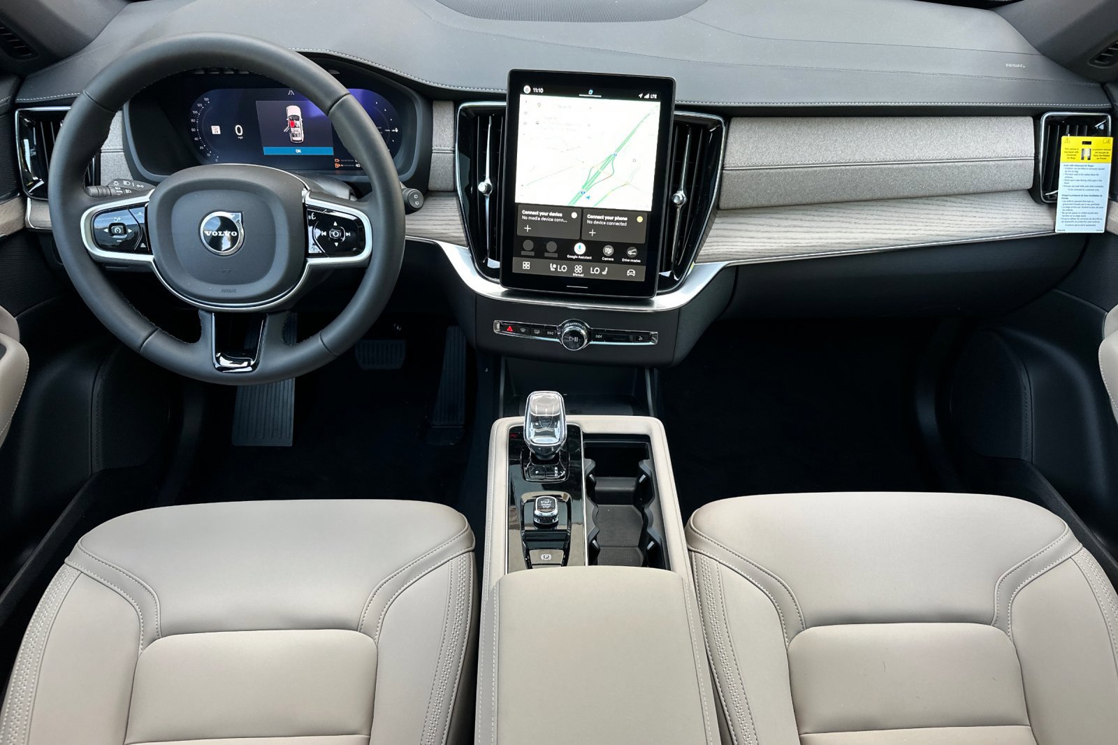 New 2026 Volvo XC90 T8 Plus AWD/4WD image 11