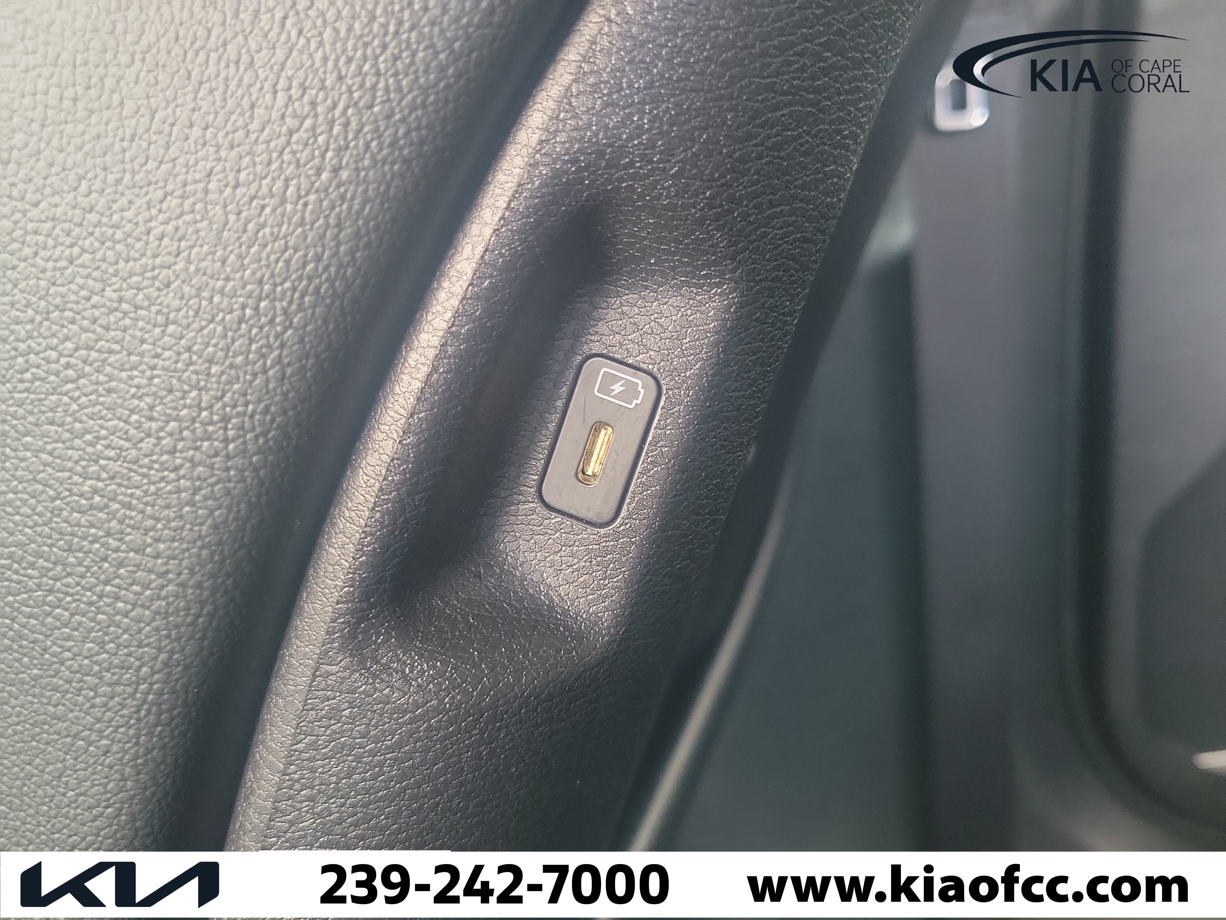 Certified 2023 Kia Sportage X-Line w/ X-Line Premium Package AWD/4WD image 18