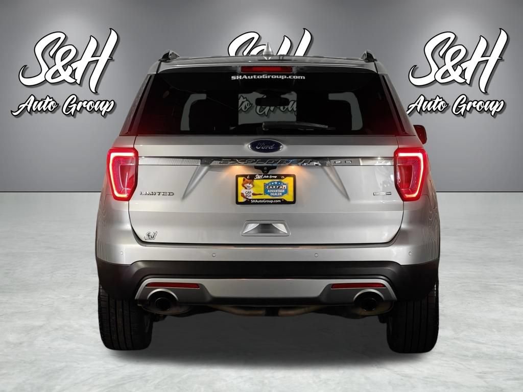 Used 2017 Ford Explorer Limited w/ Equipment Group 301A AWD/4WD image 27