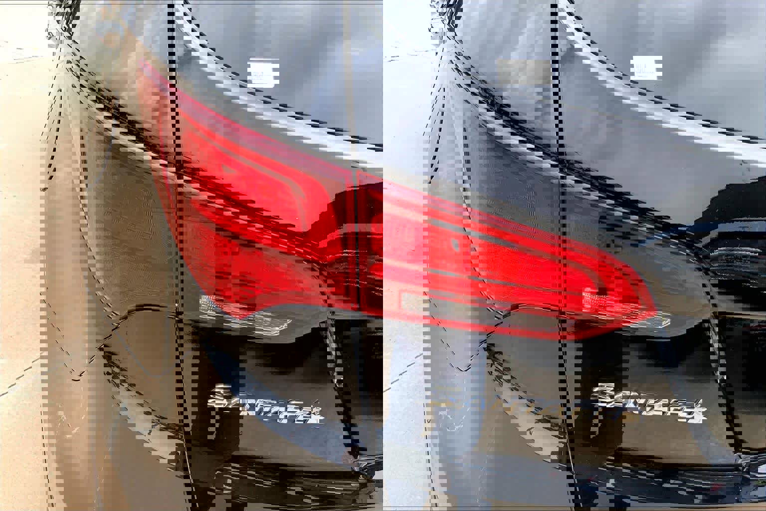 Used 2017 Hyundai Santa Fe Sport w/ Cargo Package AWD/4WD image 28