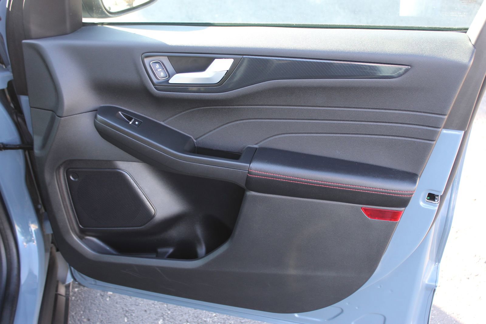 Used 2023 Ford Escape ST-Line w/ Equipment Group 301A image 11