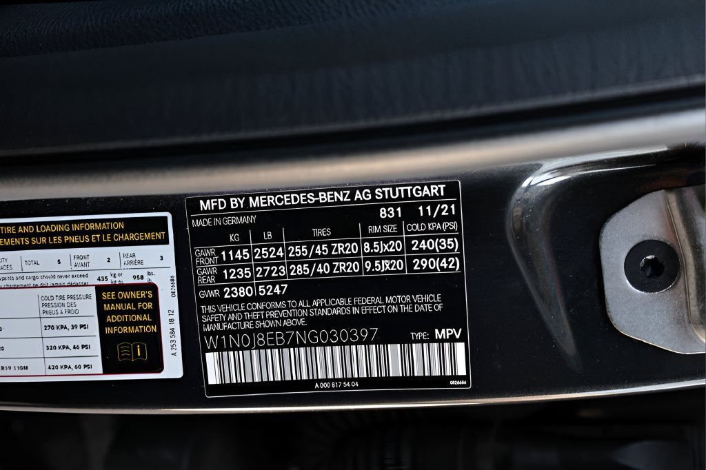 Used 2022 Mercedes-Benz GLC 300 4MATIC Coupe image 74
