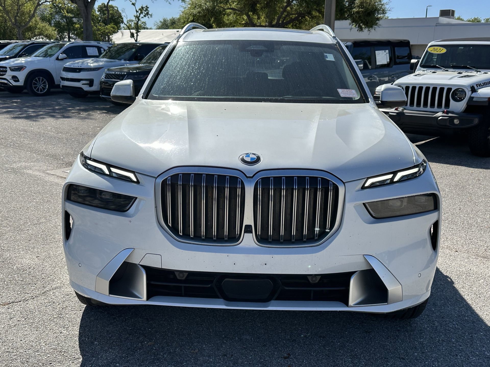 Certified 2024 BMW X7 xDrive40i w/ Premium Package image 2