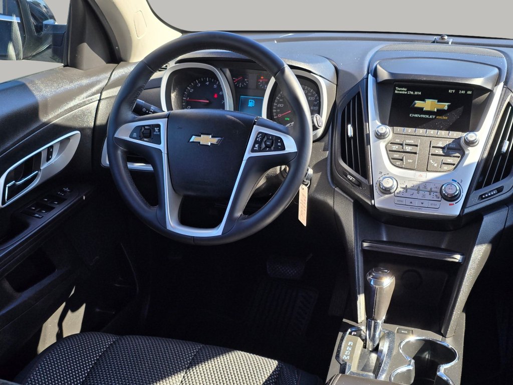 Used 2017 Chevrolet Equinox LT w/ Convenience Package AWD/4WD image 3