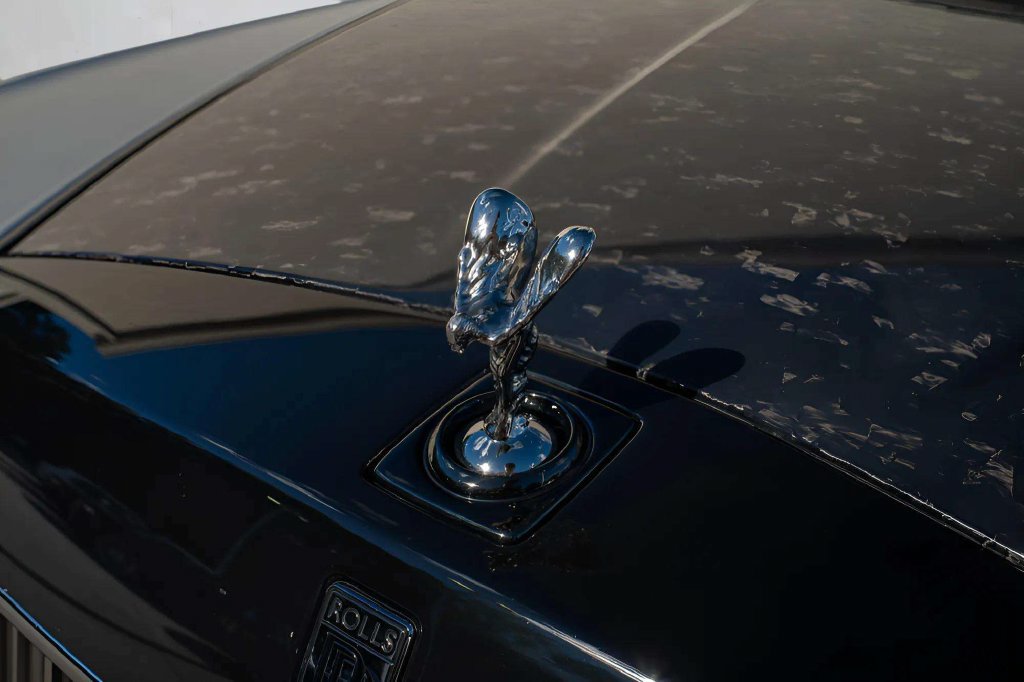 Used 2024 Rolls-Royce Phantom Sedan RWD image 17