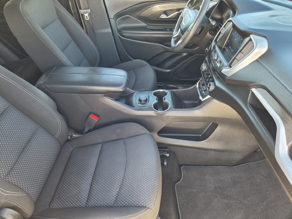 Used 2022 GMC Terrain SLE FWD image 12