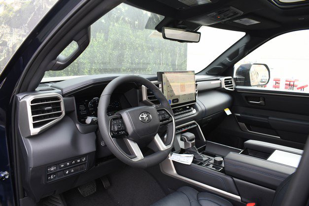 New 2026 Toyota Sequoia Platinum image 6