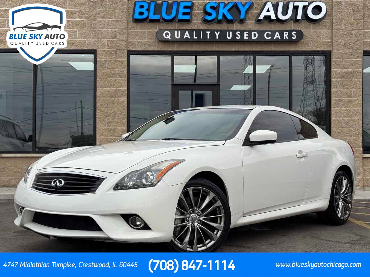 Used 2013 INFINITI G37 x w/ Premium Pkg