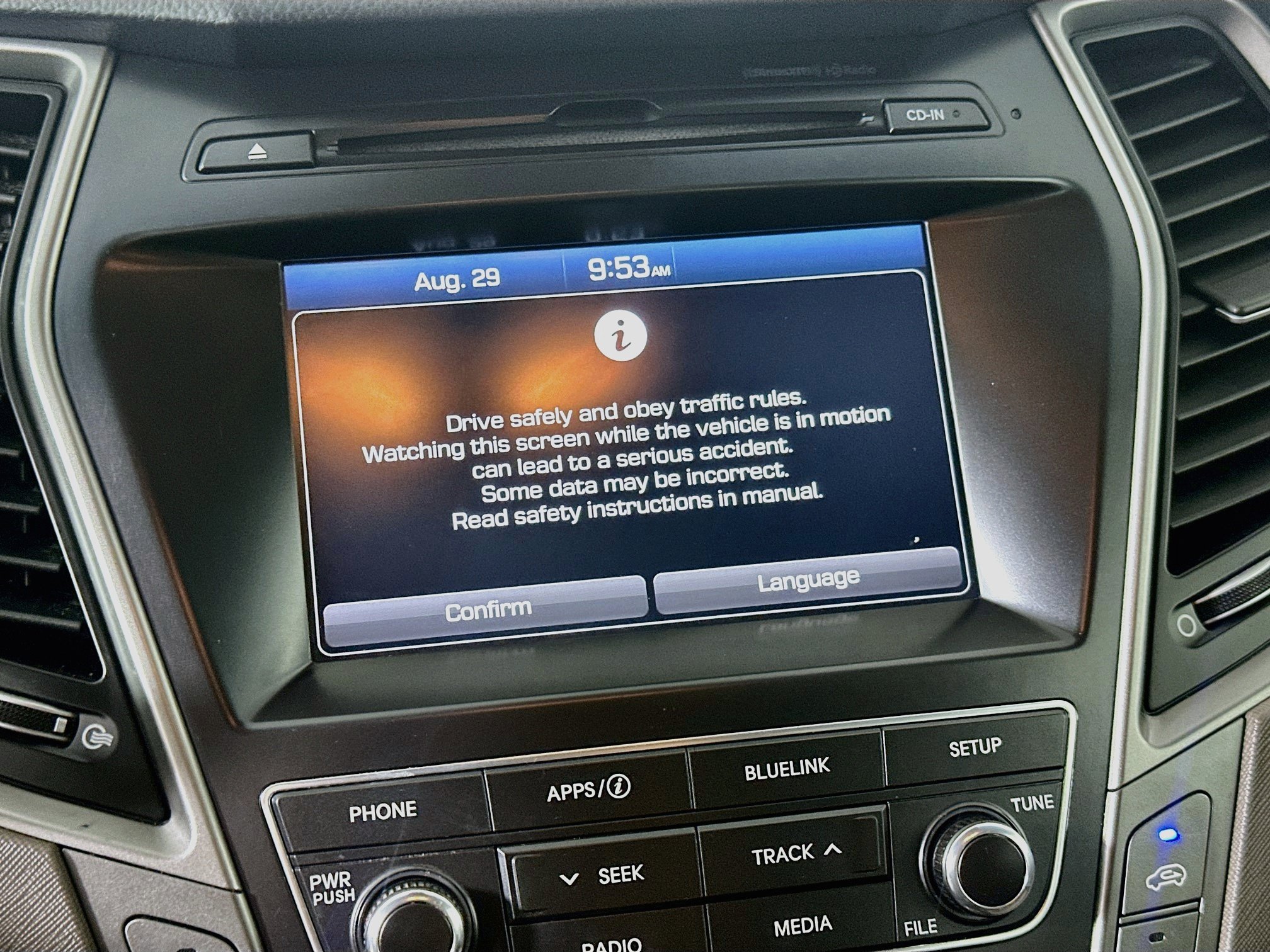 Used 2017 Hyundai Santa Fe SE w/ SE Premium Package 02 FWD image 19