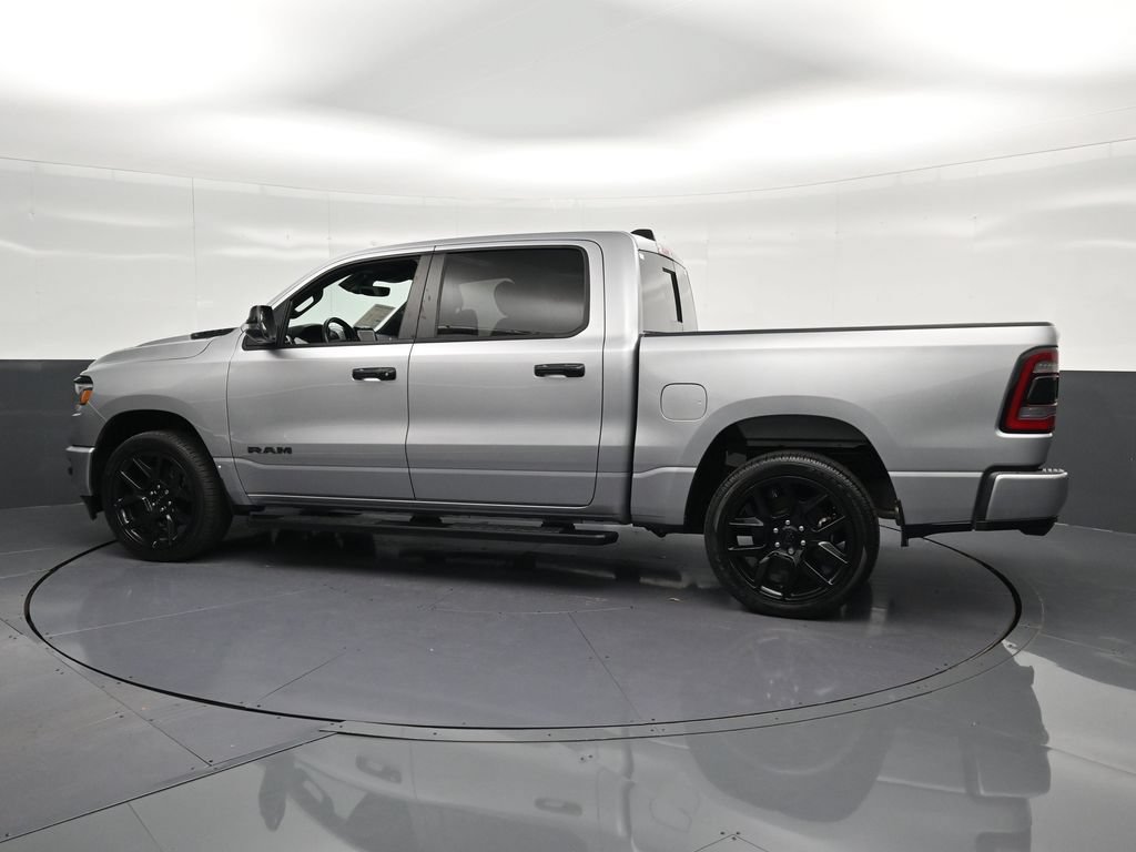 Used 2024 RAM 1500 Laramie AWD/4WD image 8