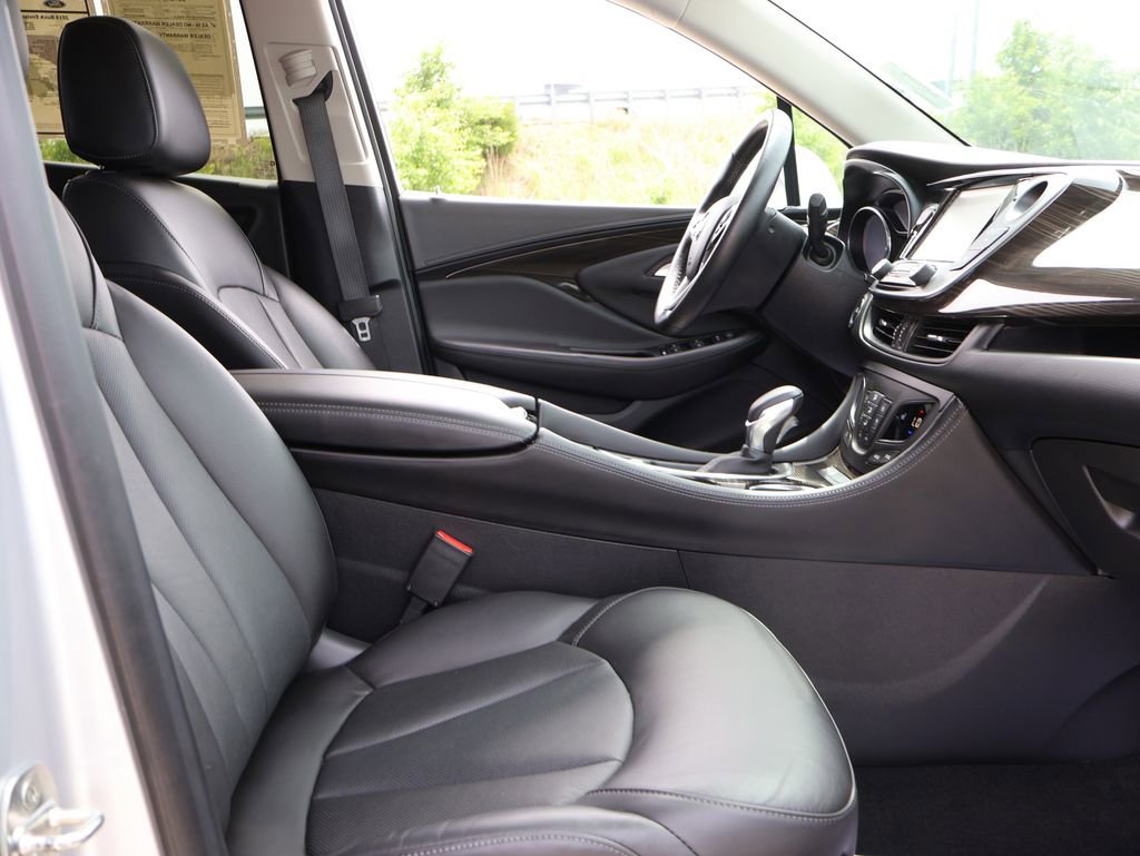Used 2019 Buick Envision Essence FWD image 9