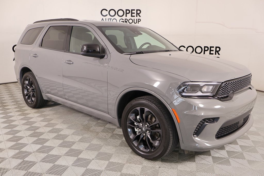 Used 2024 Dodge Durango SXT w/ SXT Blacktop Group