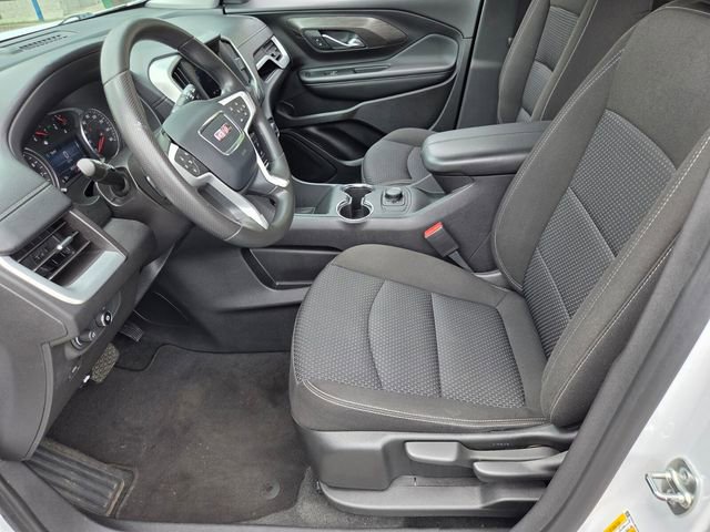 Used 2024 GMC Terrain SLE FWD image 9