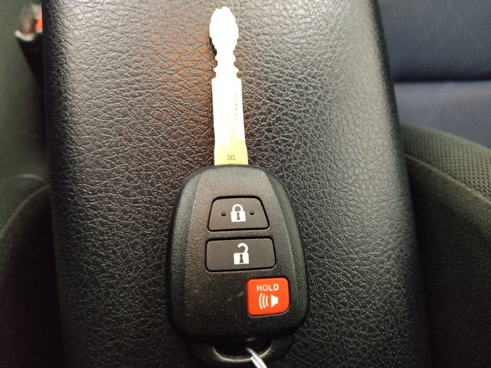 Used 2015 Toyota Prius C Two image 32