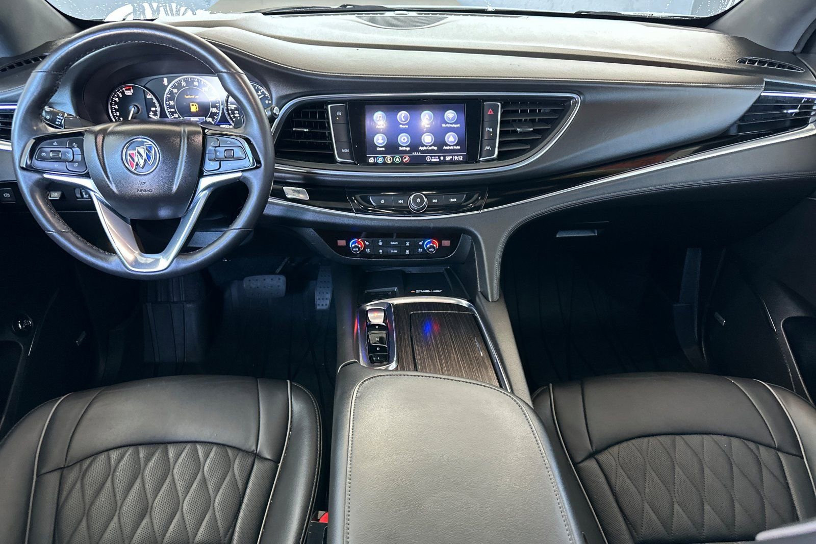 Used 2023 Buick Enclave Avenir w/ Avenir Technology Package image 16