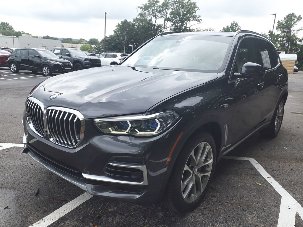 Used 2022 BMW X5 xDrive40i w/ Executive Package AWD/4WD video 3