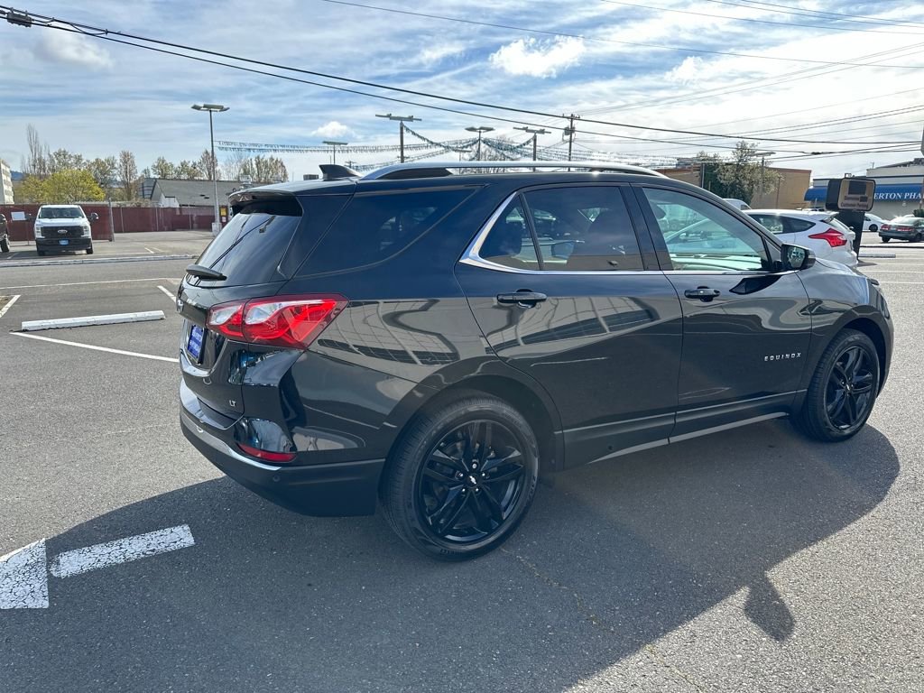 Used 2020 Chevrolet Equinox LT w/ Midnight Edition image 6