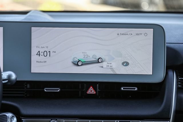 Certified 2024 Hyundai Ioniq 5 Limited RWD image 16