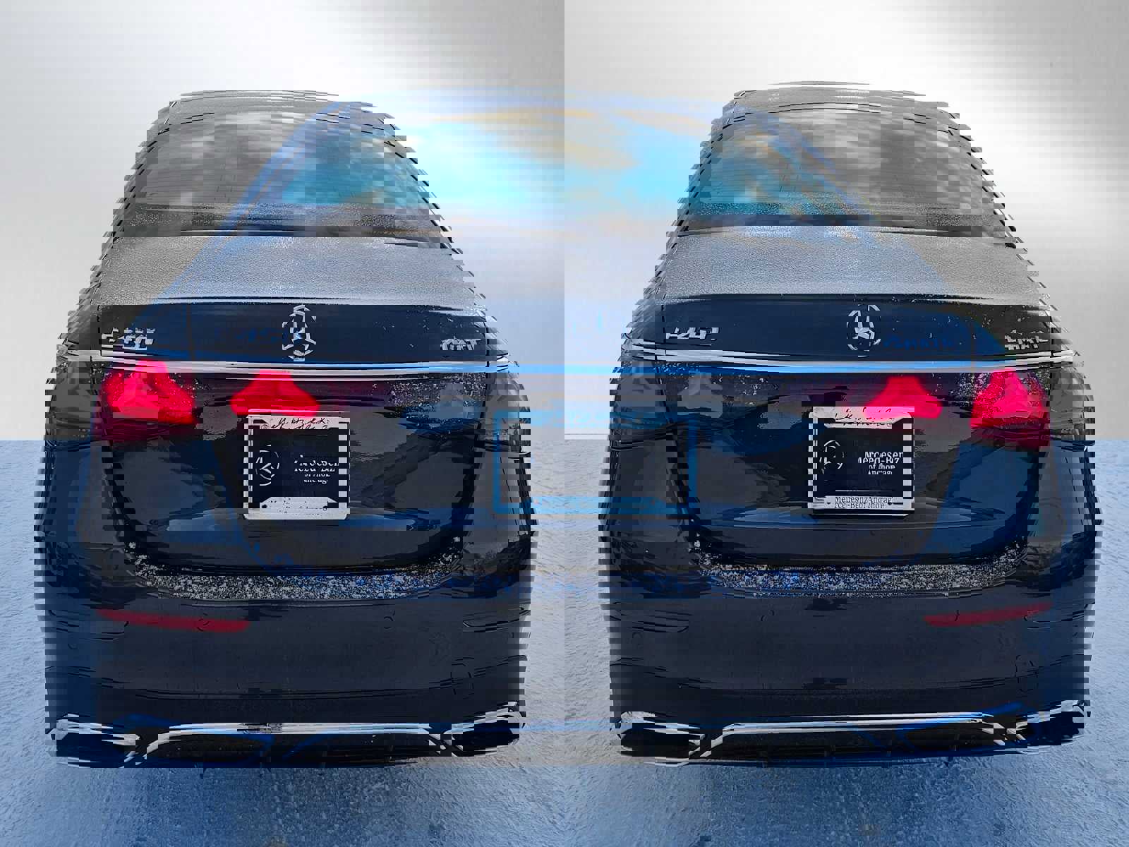 Used 2025 Mercedes-Benz E 450 4MATIC Sedan image 4