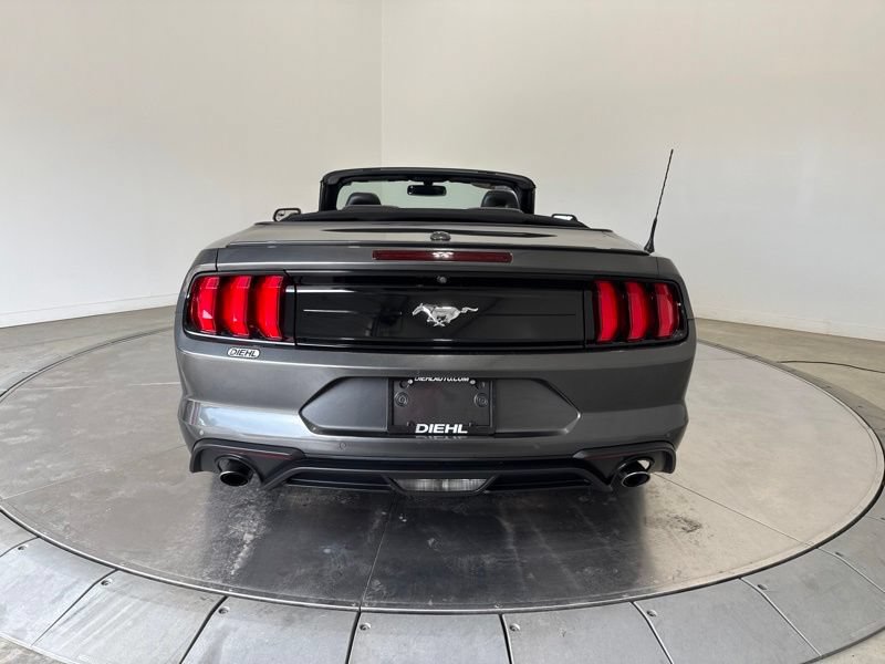 Used 2020 Ford Mustang Premium RWD image 6